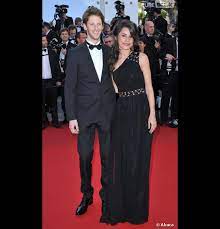 Marion grosjean posts heartfelt tribute on monday after romain. Marion Jolles Et Romain Grosjean Mariage Discret Pour Le Petit Couple Purebreak