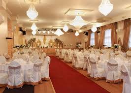 Le Palais Veranstaltungssale In Essen Und Krefeld Veranstaltungssaal Deluxe In Nrw Russische Hochzeit Hochzeitslocation Veranstaltung