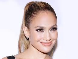 Shop jlo beauty skincare and find the best fit for your beauty routine. J Lo S Makeup Artist Reveals The Secret To Her Perfect Skin