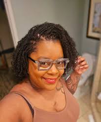 Do roots loosen after interlocking re-tie wash?