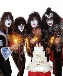 Rock N Roll Gif Birthday Google Search Happy Birthday Kiss Birthday Kiss Happy 61 Birthday