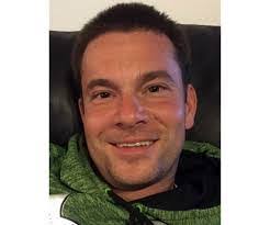 Stephen Eichelberger's Instagram, Twitter & Facebook