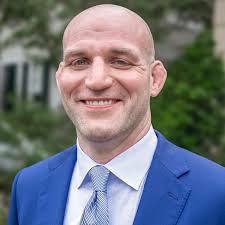 Team 1 — Amplified Realty