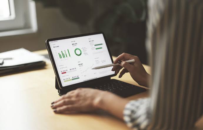 Digital assets: What are they and what do they do? | Wells Fargo Advisors