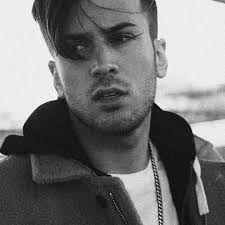 David araújo antunes, better known by his artistic name david carreira, is a portuguese singer, actor and model. Tourdaten Konzertkarten Live Ubertragungen Von David Carreira