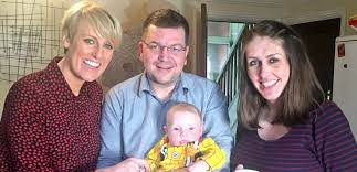 Channel 4 / tom barnes. Steph Mcgovern On Twitter Day 1 Filming Bbcwatchdog With One Of My Watchdogarmy Families Tackling Rubbish Broadband Baby Wilf Unimpressed