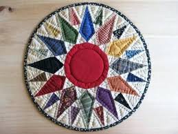 Round Table Topper Best Table Toppers Images On Table Runners Quilted Round Table Toppers Table Top Ideas For Preschoolers Quilted Table Mat Table Toppers