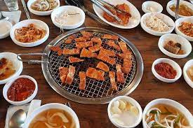 Barbeque di rumahbikin bbq dirumah dengan bahan yang simple dan bisa di coba.kalau kalian ada bumbu bbq/yakiniku instan tinggal tambahin aja. 15 Bahan Dan Alat Masak Dasar Bbq Ala Korea Untuk Tahun Baru Halaman All Kompas Com
