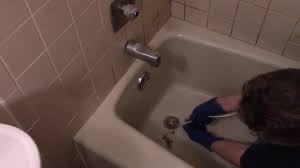 Drain snakes (aka augers) are a very common (and very useful) tool that most experienced homeowners have in their toolbox. Unclog A Bathtub Drain Drain Snake Youtube