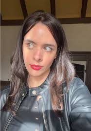 Last Minute GRWM ❤️ 1. YSL NU BARE LOOK TINT Hydrating Skin Tint Foundation 