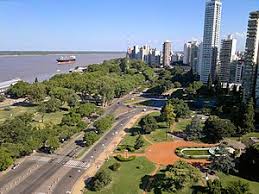 Hacia fines de 1811, argentinos y españoles luchaban al amparo de la misma bandera. Monumento Historico Nacional A La Bandera Wikipedia La Enciclopedia Libre
