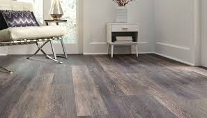 How Can Vinyl Wood Flooring Prove Out To Be Better Than Wood Flooring Goodworksfurniture In 2020 Vinyl Plank Flooring Vinyl Flooring Luxury Vinyl Plank