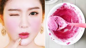 تبييض الوجه و توريد الخدود طبيعيا بدون مكياج لبشرة وردية و بيضاء و ناع Health And Beauty Beauty Hacks Beauty