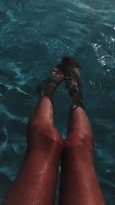 @sweetcandyfox18s video Tweet