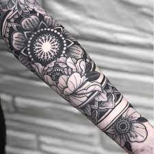 Creative Floral Sleeve By Jayce Wallingford Tattoos For Guys Sleeve Tattoos Tattoo Sleeve Designs