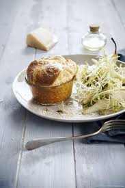Souffles Au Chevre Frisee A La Poire Recette En 2020 Alimentation Recette Recette Fromage