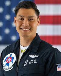 🇺🇸 RENCONTREZ Lt Col Ian “Bear” Lee Pilote Thunderbird 3, U.S. Air Force 