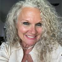 100+ "Terre'e" profiles