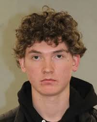 Norwalk man faces charges after eluding traffic stop