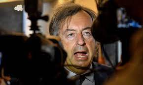 Последние твиты от roberto burioni (@robertoburioni). Essere Roberto Burioni Per Il Narcisismo Non C E Vaccino Il Dubbio