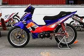 Видео honda revo modifikasi simpel elegan keren.!!! Modifikasi Motor Revo 110 Fit Honda Fit Moped Honda