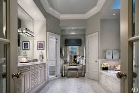 Khloe kardashian's best friend, malika haqq has finally revealed the identity of her baby's father as o.t. 22 Luxury Bathrooms In Celebrity Homes Glamour