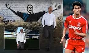 James william charles carter born 9 november 1965 in hammersmith london is an english former footballer playing as a winger carter featured for crystal p. I Was Late For Kenny Dalglish And Then Humiliated By Graeme Souness Jimmy Carter Interview Daily Mail Online