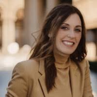 Stacey Schuster's Instagram, Twitter & Facebook