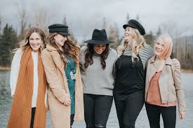 Fashion,lifestyle,porträts,beauty in outdoor & indoor. What S Your Fashion Lifestyle Cnd Fashion Week