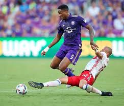 Canada is due to announce. Orlando Besiktas Square Off Over Who Canadian Cyle Larin Is Going To Play For Timmins News