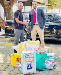 Tahidi high's omosh involved in a road accident. Former Tahidi High Actor Omosh Received Ksh 110 000 From Hon Alinur Kenyan Magazine