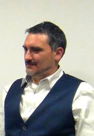 El editor de Ediciones Atlantis, vocal de Junta Directiva de la AEAE junto  a José Manuel Muriel