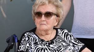 Mort de Jacques Chirac : sa femme Bernadette "très profondément meurtrie"  et "très affaiblie"