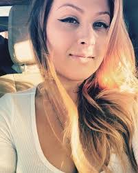 Heather Baucom's Instagram, Twitter & Facebook