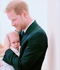 1 617 Begenme 68 Yorum Instagram Da The Duke And Duchess Of Sussex Harry Meghan Daily Father And Prince Harry Prince Harry And Meghan Harry And Meghan