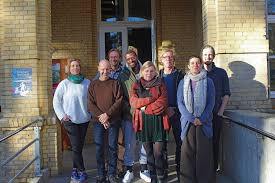 Mai 2021 • ab 12:00 uhr. Hausdrei Team Hausdrei E V