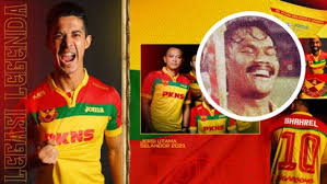 The club was founded in 22 february 1936 but has actually had a football team since 1921, which participated in. Malaysia And Selangor Fc Legend Mokhtar Dahari Remembered Through Red Giants New Home Strip Sports News Feed
