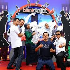 Sejak belasan generasi sebelumnya hingga kini. Tri Karyanto On Twitter 1000 Pengayam Dr Anak Sd Mts Ramaikan Banyuwangi Gintangan Bamboo Festival A Azwarnas Banyuwangi Kab Sulihtiyono3 Bramudamohamad Https T Co Cgl6ohptsz