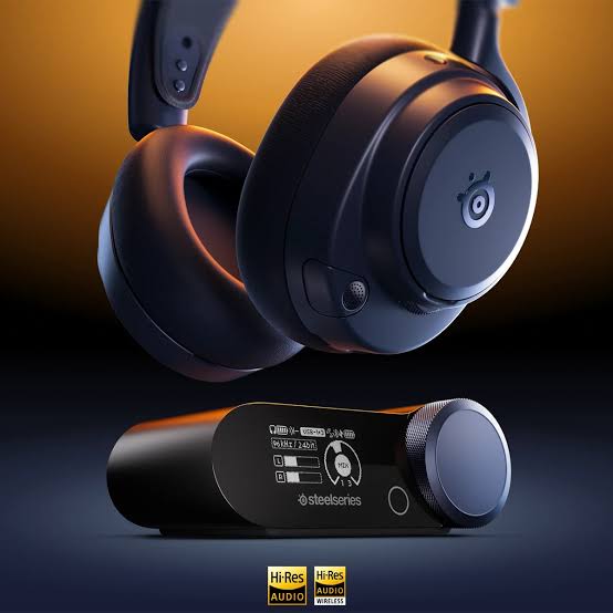 SteelSeries Arctis Nova Pro Wireless Headsets view 4