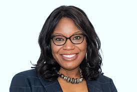 Lori Schultz's Instagram, Twitter & Facebook