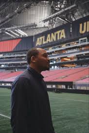 Aaron Dawson Atlanta Georgia April 2019 In 2020 Atlanta Falcons Atlanta Dawson