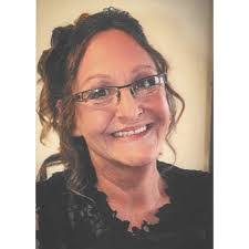 Brenda Mallet's Instagram, Twitter & Facebook