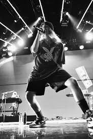 Billie Eilish Black And White Photoshoot Billie Eilish Photos Photos Kroq Absolut Almost Acoustic Christmas Day 2 Billie Eilish Billie Black And White Aesthetic