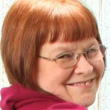 Leslie Canfield's Instagram, Twitter & Facebook