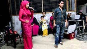 Listen to senja nan merah by ziana zain & awie, 6,558 shazams. Senja Nan Merah Mp3 Download 320kbps