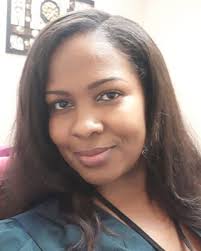 Leanna Smith's Instagram, Twitter & Facebook