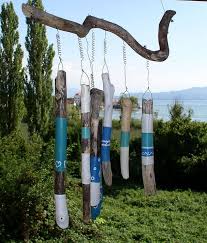 Windspiel Romance Aus Treibholz Herbstdeko Basteln Naturmaterialien Windspiele Treibholz Projekte