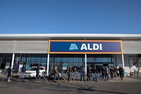 Does aldi have special shopping hours for seniors, expectant mothers, or health compromised shoppers? Supermarket Christmas Opening Times Preston 2020 When Morrisons Aldi And Waitrose Are Open Over Festive Period Lancashire Evening Post