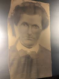 Bit of a long shot. Does anyone with Wilford/ Greasley family recognise  this lady? I have no idea, found amongst photos of both families.