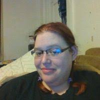 Laurel Fee's Instagram, Twitter & Facebook